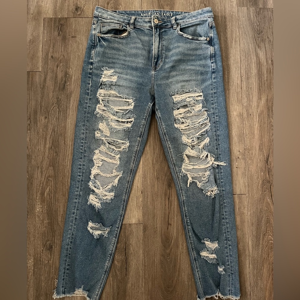 American Eagle Distressed Mom Jeans